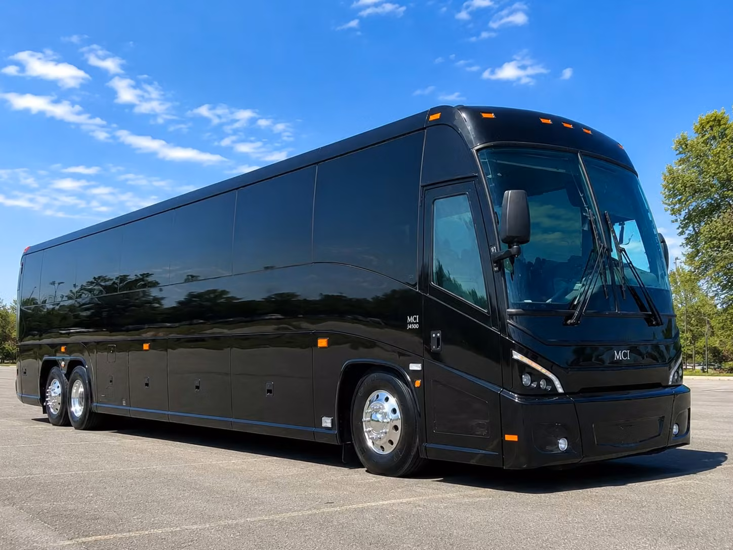 baton rouge wedding shuttle bus transportation that keeps your guests on schedule