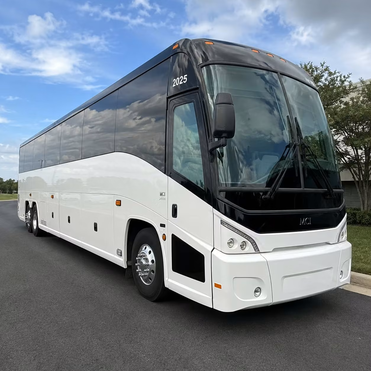 cross the causeway or head anywhere in louisiana with a long distance charter bus