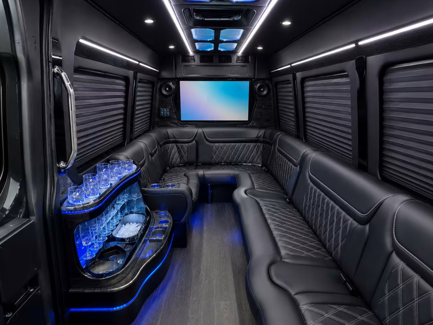 tailgate bus rentals and pregame party transportation in baton rouge